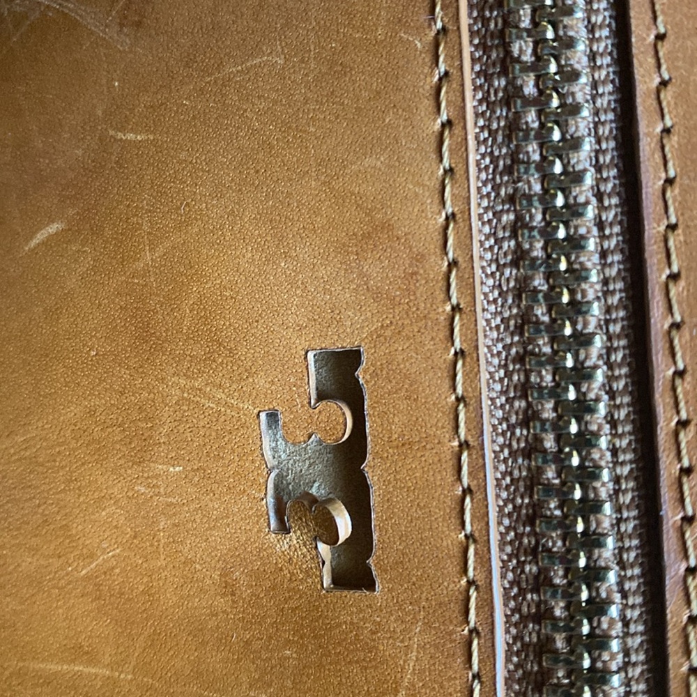 Tory Burch brown tote bag: shoulder bag - Picture 11 of 16